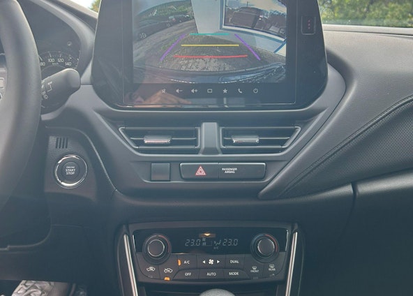 Vehicle image 6 Vehicle image 6