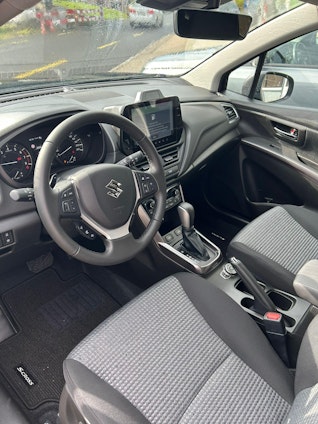 Vehicle image 3 Vehicle image 3