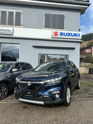 First vehicle image First vehicle image