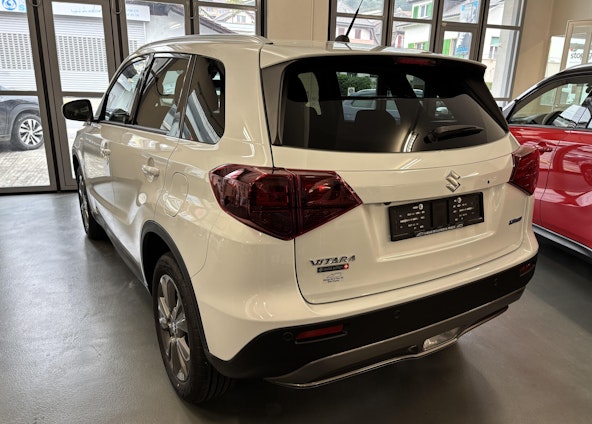 Vehicle image 2 Vehicle image 2