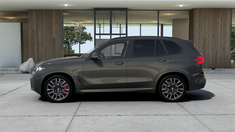 Vehicle image BMW X5