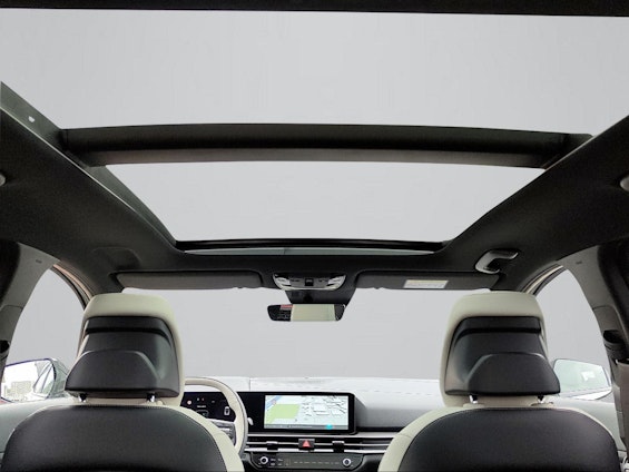 Vehicle image 8 Vehicle image 8