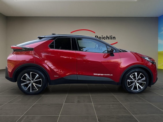 Vehicle image 4 Vehicle image 4