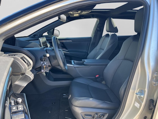 TOYOTA bZ4X Premium AWD 1