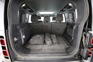 Vehicle image LAND ROVER Defender 110 2.0 P400e