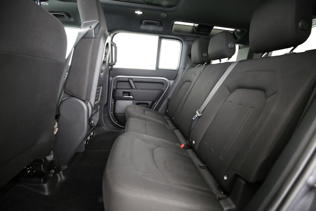 Vehicle image 8 Vehicle image 8