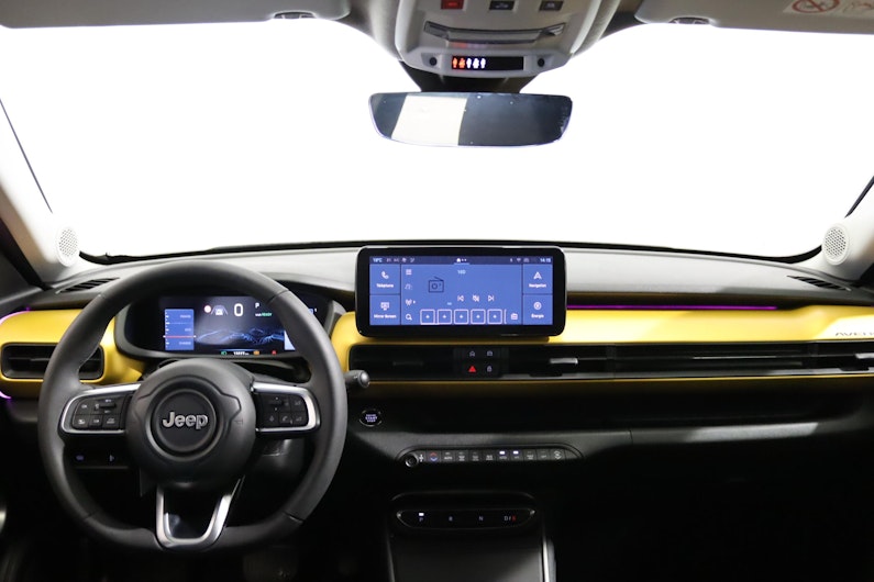 Vehicle image JEEP AVENGER