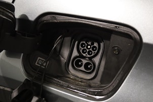 Vehicle image JEEP Avenger Summit