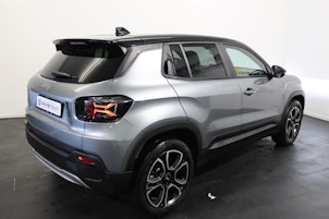 Vehicle image JEEP Avenger Summit