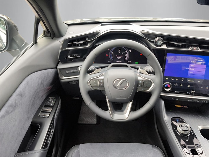 Vehicle image LEXUS RZ