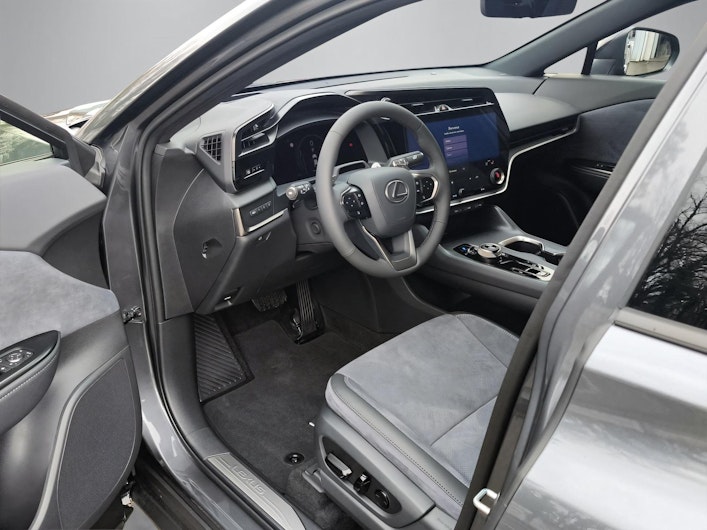 Vehicle image LEXUS RZ