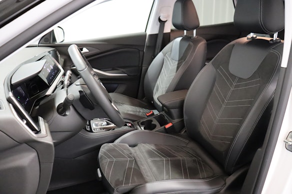 OPEL Grandland 1.6 T PHEV Elegance 3