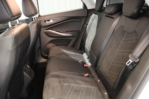 Vehicle image OPEL Grandland 1.6 T PHEV Elegance