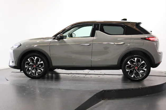 DS Automobiles 3 Crossback 1.2 PureTech 130 Ligne Noire