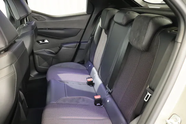 DS Automobiles 3 Crossback 1.2 PureTech 130 Ligne Noire