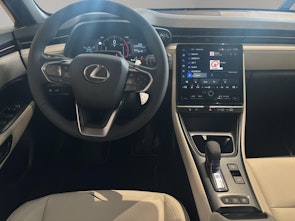 Vehicle image LEXUS LBX 1.5 Hybrid Elegant AWD