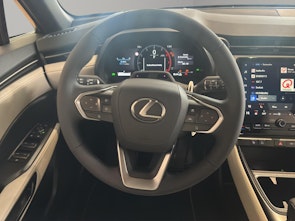 Vehicle image LEXUS LBX 1.5 Hybrid Elegant AWD