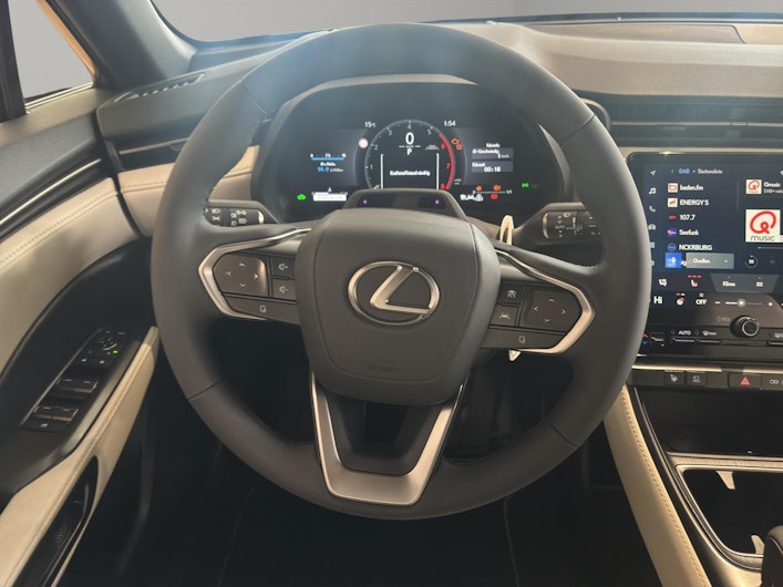 Vehicle image LEXUS LBX