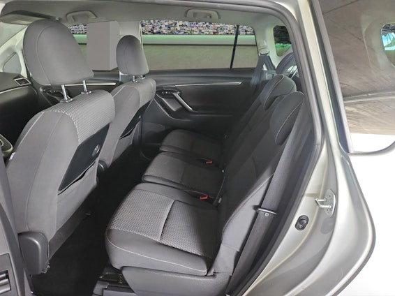 Vehicle image 9 Vehicle image 9