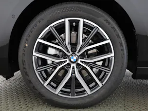 BMW 225e xDrive paddles Active Tourer