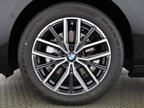 Vehicle image BMW 225e xDrive paddles Active Tourer