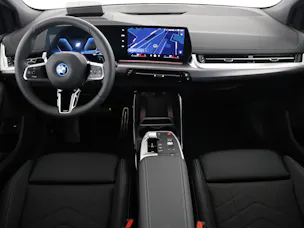 BMW 225e xDrive paddles Active Tourer