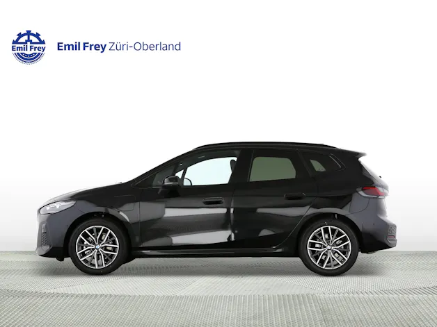 BMW 225e xDrive paddles Active Tourer