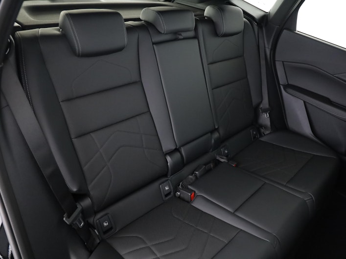 Vehicle image BMW 2 SERIES