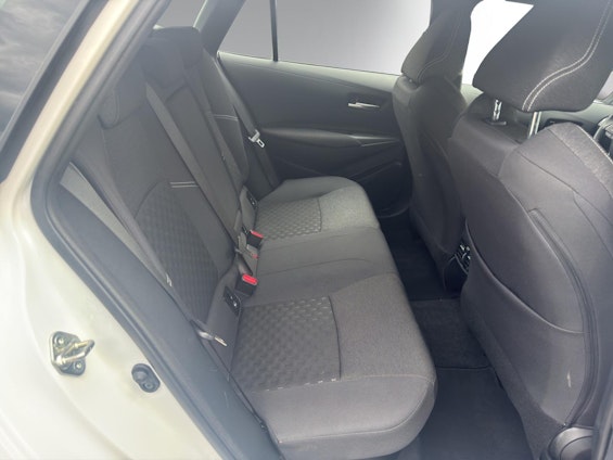 Vehicle image 13 Vehicle image 13