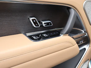 Fahrzeugbild LAND ROVER Range Rover 3.0 I6 P550e Autobiography 0.99% Leasing Eintauschprämie CHF 10'000