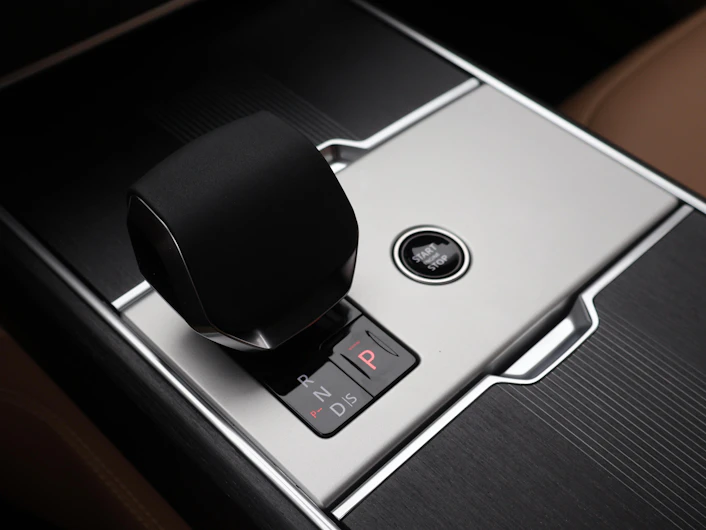 Fahrzeugbild LAND ROVER RANGE ROVER