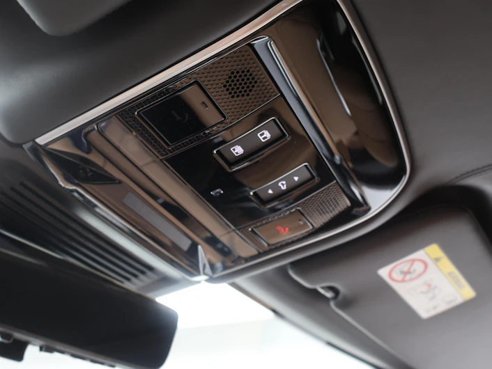 Fahrzeugbild LAND ROVER RANGE ROVER