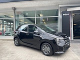 First vehicle image