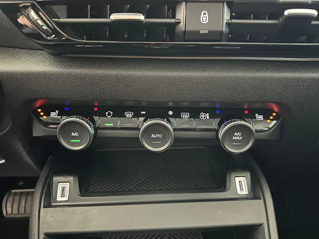Citroën e-C4 X Swiss Edition