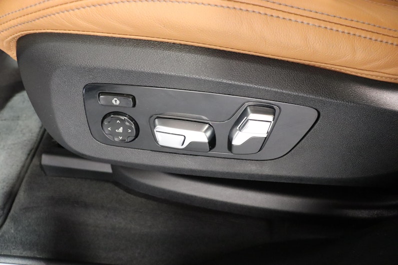 Vehicle image BMW X7