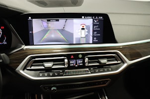 Vehicle image BMW X7 40d xDrive