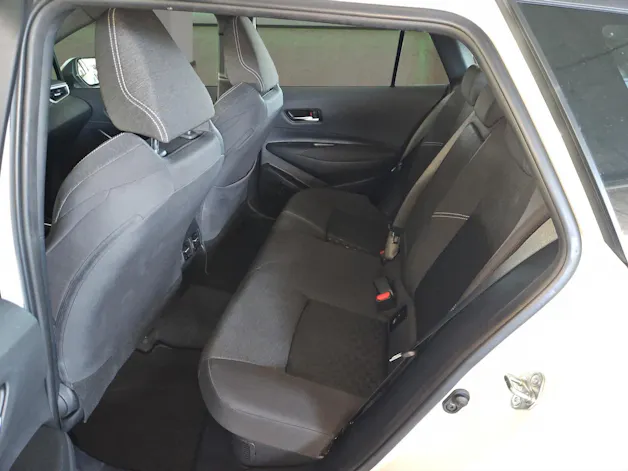 Toyota Corolla Touring Sports 1.8 HSD Comfort