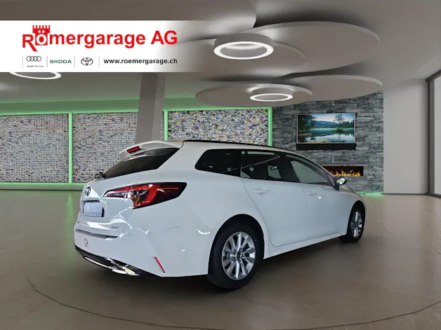 Toyota Corolla Touring Sports 1.8 HSD Comfort