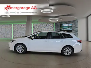 Toyota Corolla Touring Sports 1.8 HSD Comfort
