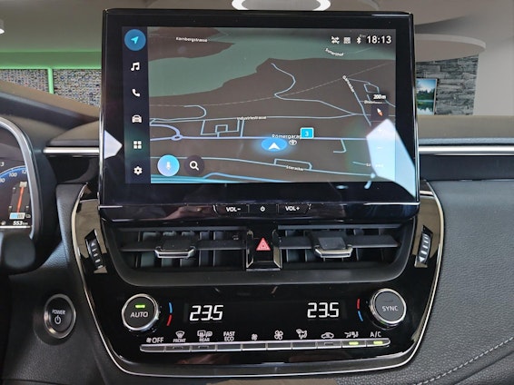 Vehicle image 12 Vehicle image 12