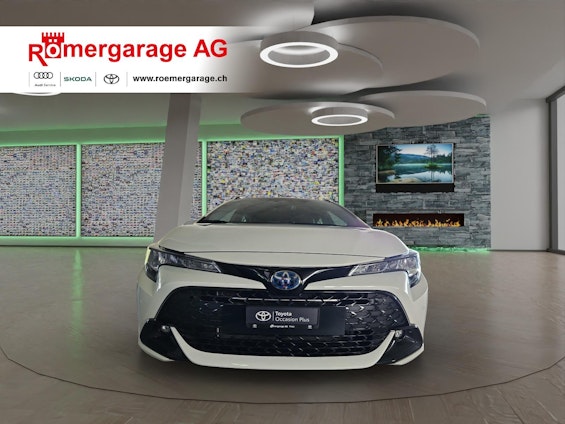 Vehicle image 4 Vehicle image 4