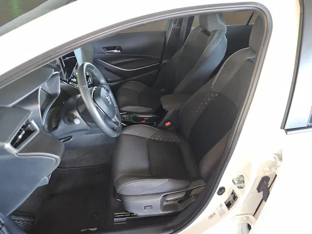 Toyota Corolla Touring Sports 1.8 HSD Comfort