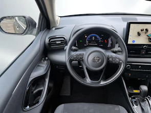 Fahrzeugbild TOYOTA Yaris 1.5 VVT-i HSD Trend