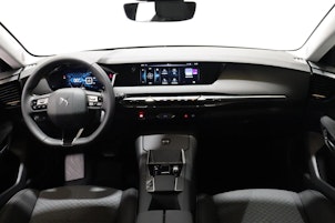 Vehicle image DS AUTOMOBILES No4 1.2 Hybrid Pallas