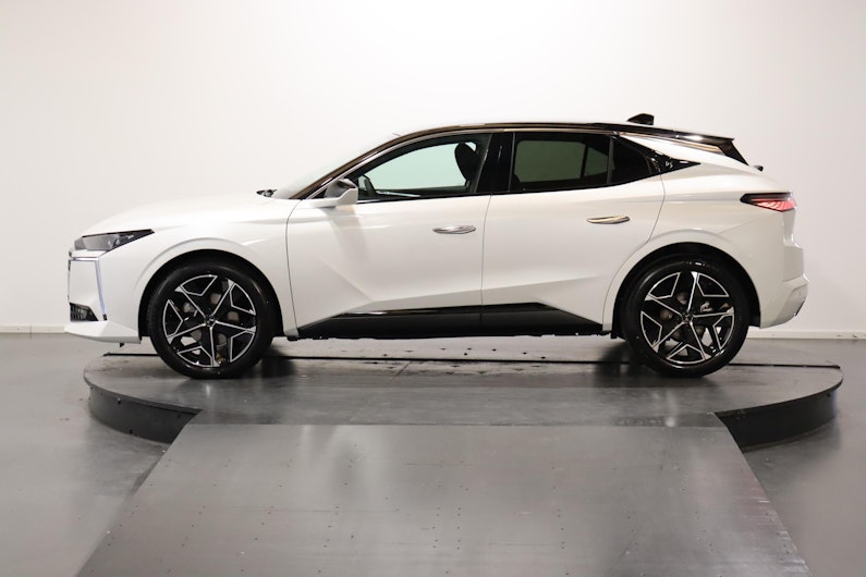 Vehicle image DS AUTOMOBILES 104