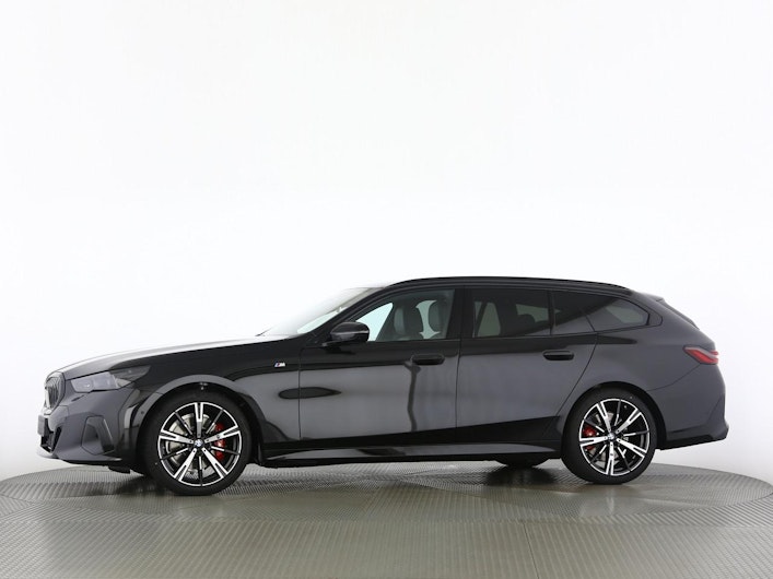 Vehicle image BMW 5 SERIES