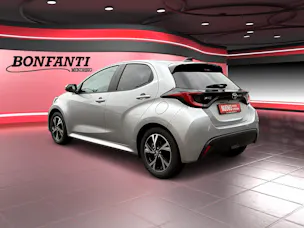 Toyota Yaris 1.5 VVT-i HSD Trend