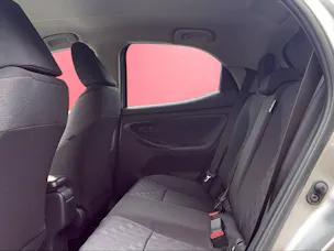 Toyota Yaris 1.5 VVT-i HSD Trend