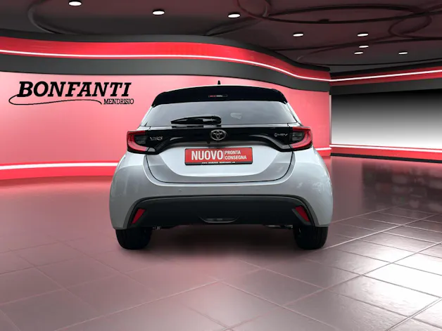 Toyota Yaris 1.5 VVT-i HSD Trend