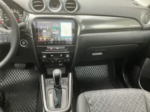 Suzuki Vitara 1.4 T Compact Top Hybrid 4x4